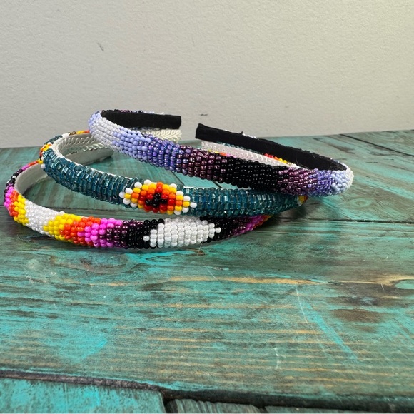 3 Girls Beaded Headbands First Nations Native American - Picture 3 of 8